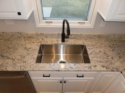 Kitchen - 2824 Ruth Fitgerald Dr, Plainfield, IL 60586 photo 2 of 5