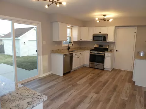 Kitchen - 2824 Ruth Fitgerald Dr, Plainfield, IL 60586 photo 1 of 5
