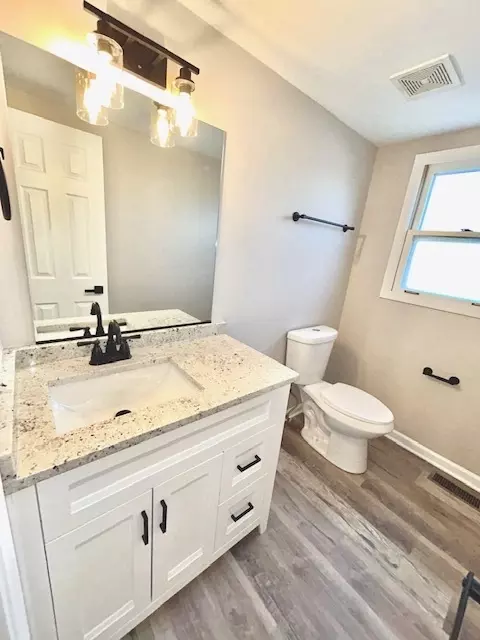 Bath - 2824 Ruth Fitgerald Dr, Plainfield, IL 60586 photo 1 of 3