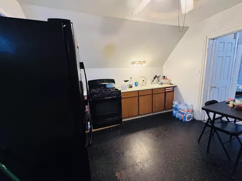Kitchen - 603 12 S Walnut Ave, Freeport, IL 61032 photo 2 of 2