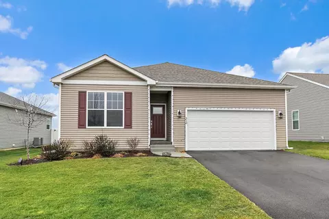 519 S Hahn Dr, Cortland, IL 60112