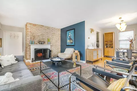 737 Brown Ave, Evanston, IL 60202 photo 3