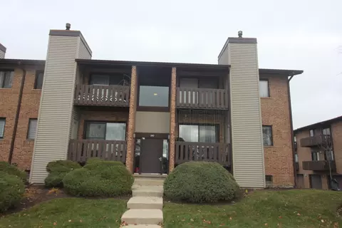 310 Sheridan Dr #2D, Willowbrook, IL 60527