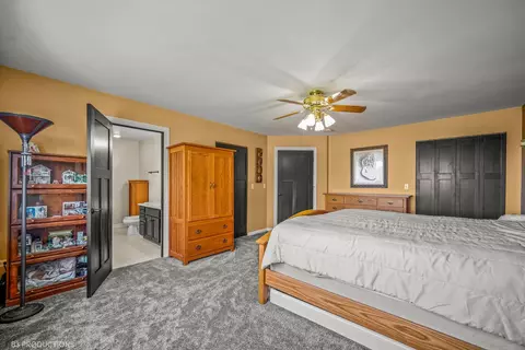 2838 W Corning Rd, Peotone, IL 60468 photo 15