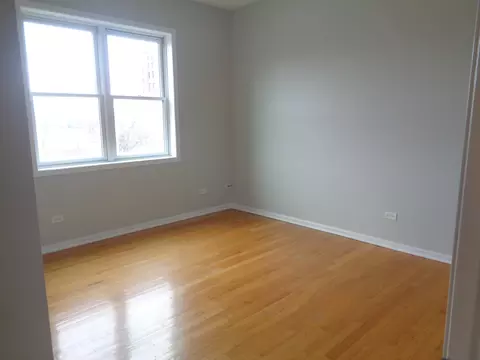 641 E Pershing Ave #101, Chicago, IL 60653 photo 12