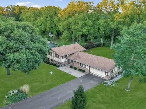 13501 W Little Creek Dr, Homer Glen, IL 60491