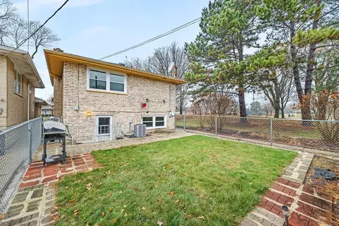 2419 Forest Ave, North Riverside, IL 60546 photo 25