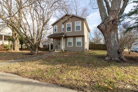 400 N Linden Ave, Normal, IL 61761