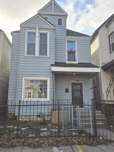 3009 E 80th St, Chicago, IL 60617
