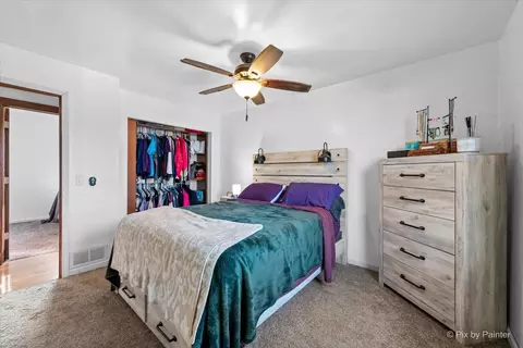 529 Maplewood Dr, Lakemoor, IL 60051 photo 9