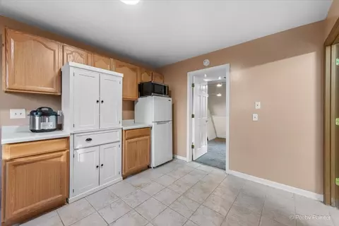 529 Maplewood Dr, Lakemoor, IL 60051 photo 23