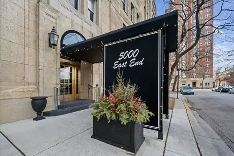 5000 S East End Ave #24D, Chicago, IL 60615