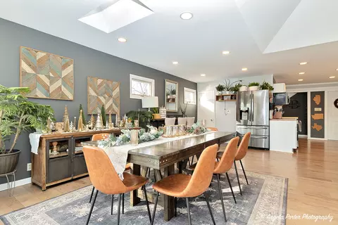 Dining - 1712 N Riverside Dr N, Mchenry, IL 60050 photo 2 of 3