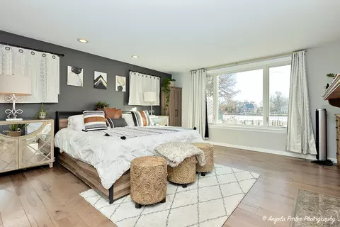 Bedroom - 1712 N Riverside Dr N, Mchenry, IL 60050 photo 1 of 3