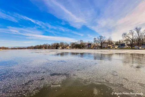 View/Area - 1712 N Riverside Dr N, Mchenry, IL 60050 photo 1 of 1