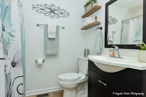 Bath - 1712 N Riverside Dr N, Mchenry, IL 60050 photo 1 of 3