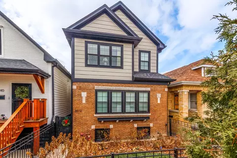 3012 N Spaulding Ave, Chicago, IL 60618