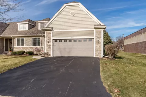 7446 Bell Harbour Dr #22B, Rockford, IL 61114