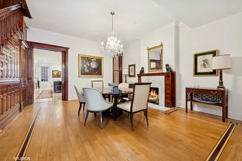 Dining - 29 E Division St, Chicago, IL 60610 photo 2 of 2