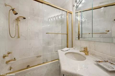 Bath - 29 E Division St, Chicago, IL 60610 photo 6 of 7