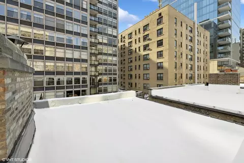 Exterior - 29 E Division St, Chicago, IL 60610 photo 3 of 4