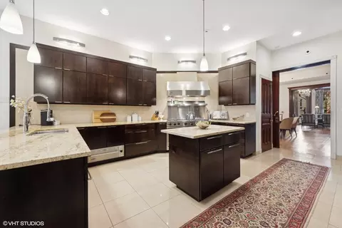 Kitchen - 29 E Division St, Chicago, IL 60610 photo 1 of 6