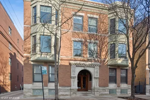 810 W Buckingham Pl #2W, Chicago, IL 60657