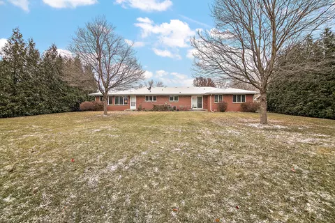 194 E Walnut St, Herscher, IL 60941 photo 19