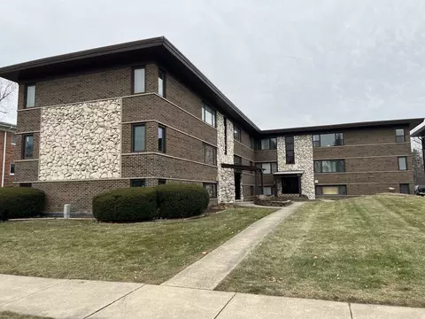 6818 W Lode Dr #1B, Worth, IL 60482