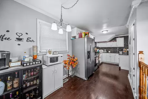 7 S Edison Ave, Elgin, IL 60123 photo 12