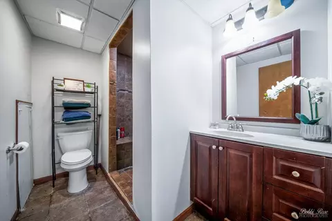 7 S Edison Ave, Elgin, IL 60123 photo 19
