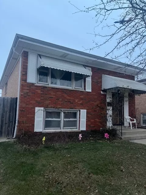 3708 W 76th Pl, Chicago, IL 60652