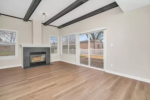 Living - 1027 E 8th St, Lockport, IL 60441 photo 5 of 8