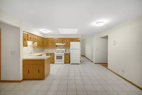 Kitchen - 19835 Scarth Ln, Mokena, IL 60448 photo 1 of 3