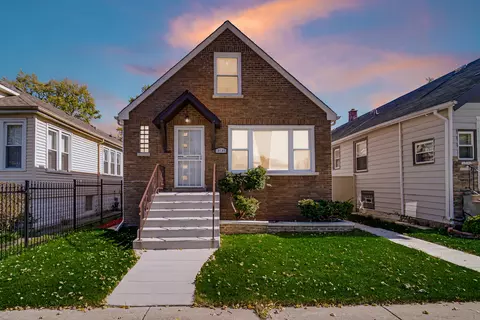 10145 S Perry Ave, Chicago, IL 60628