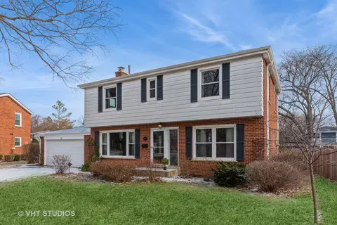 209 S Princeton Ave, Arlington Heights, IL 60005
