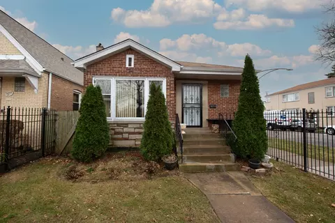 3059 W 71st St, Chicago, IL 60629