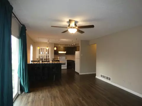 1119 S Curtis Ave #A6, Kankakee, IL 60901 photo 9
