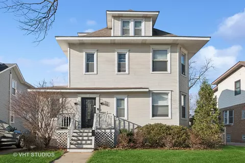 6834 N Oriole Ave, Chicago, IL 60631