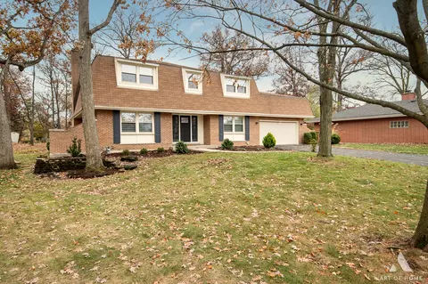 421 N Cardinal Ave, Addison, IL 60101