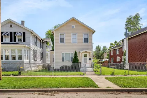 110 Mississippi Ave, Joliet, IL 60433