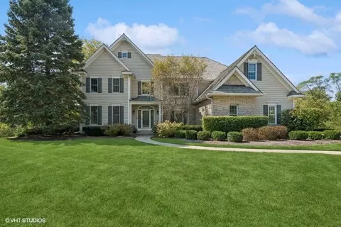 31280 W Somerset Cir, Green Oaks, IL 60048