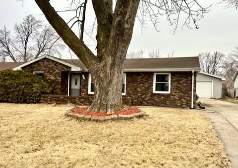 40 Jordan Dr, Bourbonnais, IL 60914