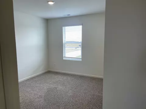 Bedroom - 10331 Bryan Pl, Saint John, IN 46373 photo 10 of 11