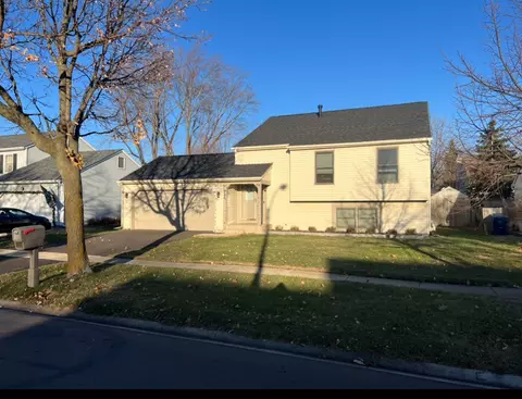 925 Lexington Ave, Saint Charles, IL 60174