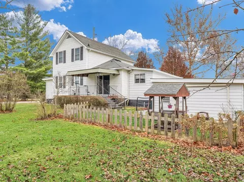 249 S Sangamon St, Bement, IL 61813 photo 34