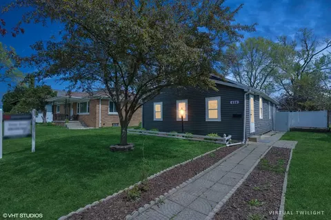 656 S Osborn Ave, Kankakee, IL 60901 photo 2