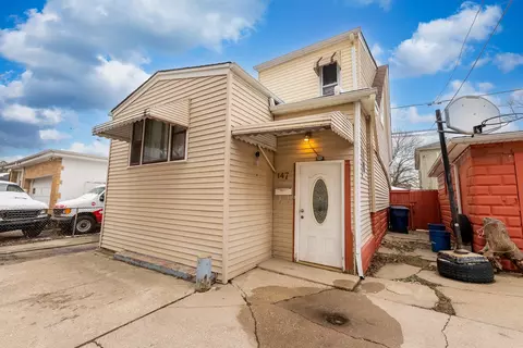 147 N 21st Ave, Melrose Park, IL 60160