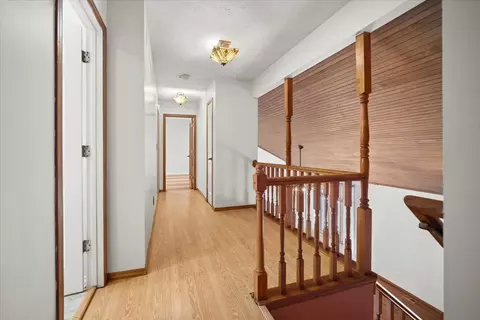 Entry Way - Undisclosed, Bloomington, IL 61701 photo 2 of 2