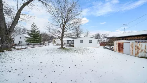 303 E Second St, Leaf River, IL 61047 photo 28